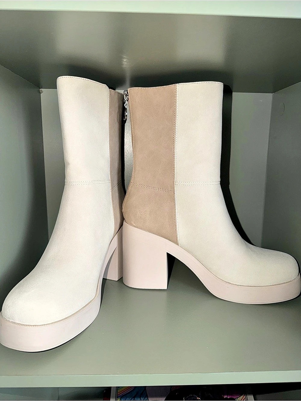 CL by DirtyLaundry Platform Heeled Boots in White US 7.5 brand New no box